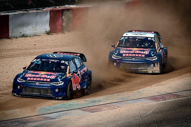 寻求中场补 寻求中场补